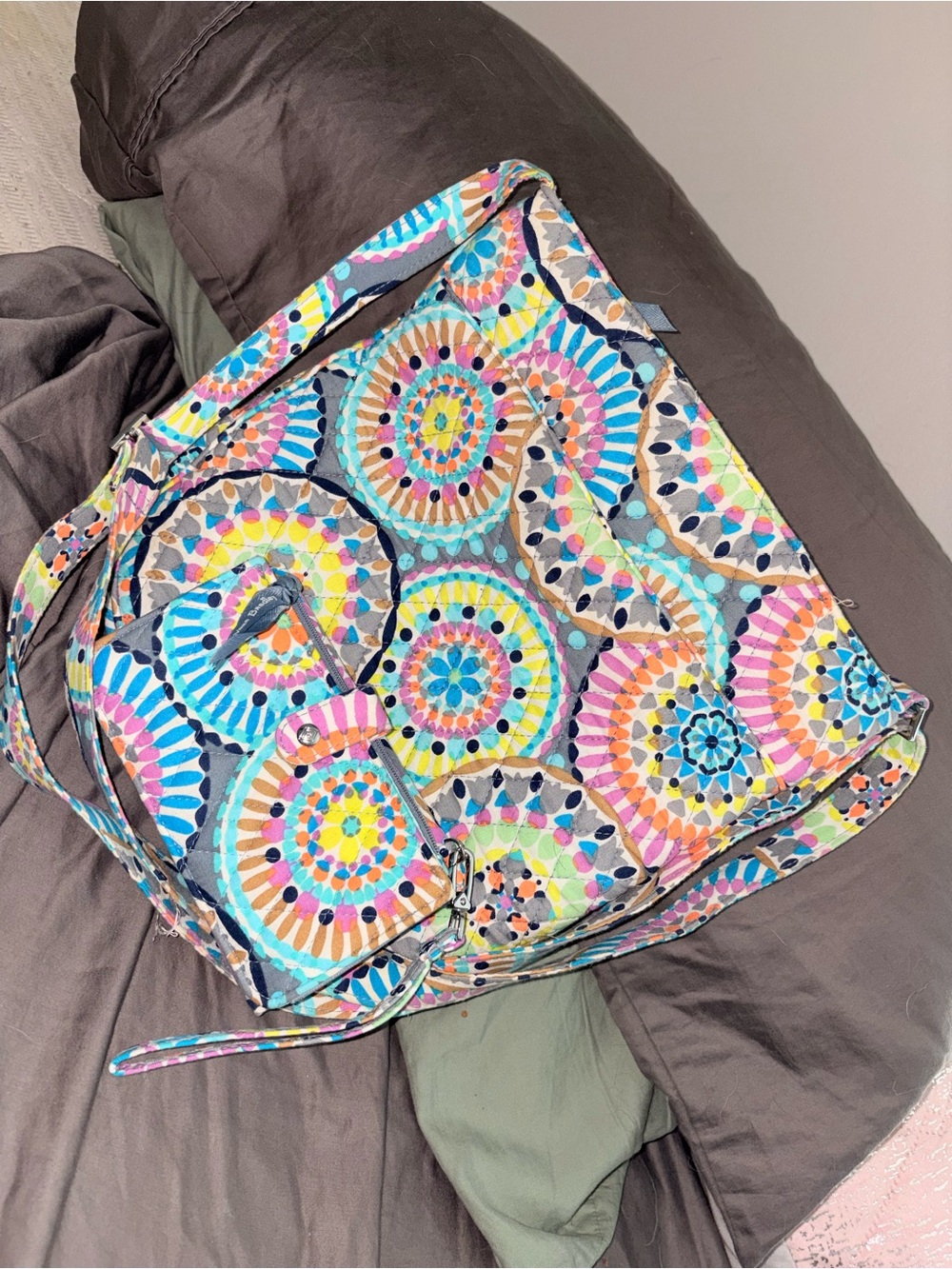 Vera Bradley Sunny Medallion Triple Hipster and Wallet Set - Picture 2 of 16
